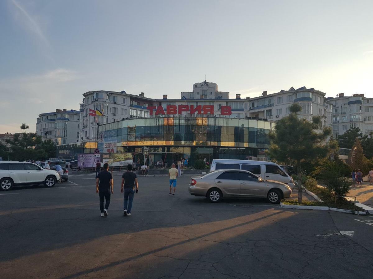 Апартаменты На Люстдорфской Odessa Esterno foto